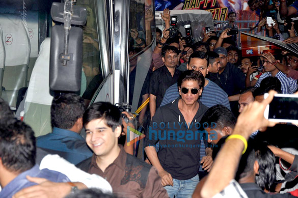 team of happy new year visits gaiety cinema 6