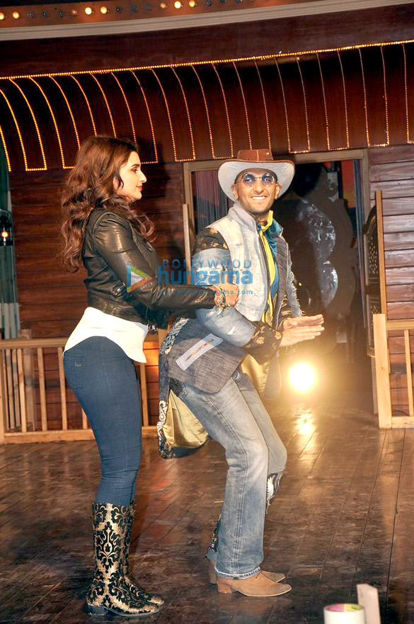 launch of nakhriley song from kill dil 22
