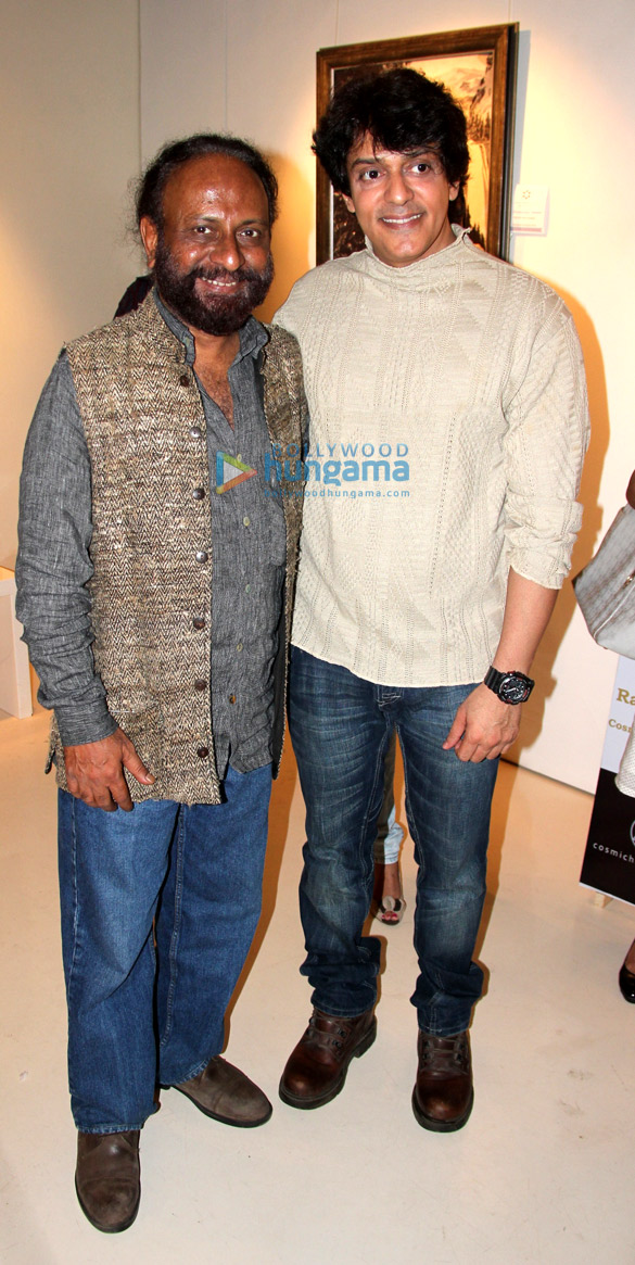 team of rang rasiya colors of passion at cosmic heart gallery 5