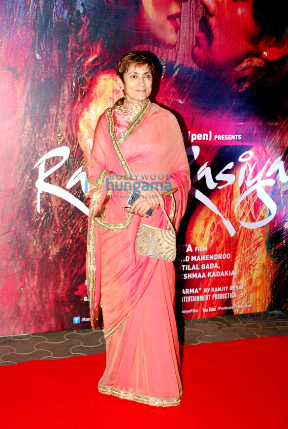 premiere of rang rasiya colors of passion at cinemax 23