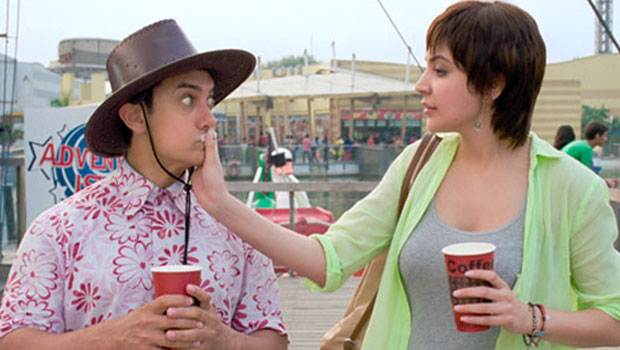 Making Of ‘Love Is A Waste Of Time’ (PK)