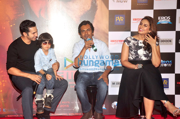 trailer launch of badlapur 6