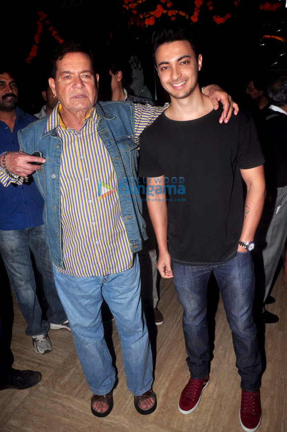 trailer launch of dolly ki doli 15