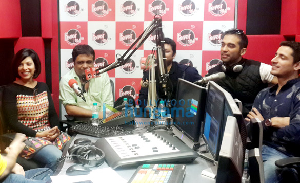 cast of crazy cukkad family promote their film at radio stations in mumbai 5