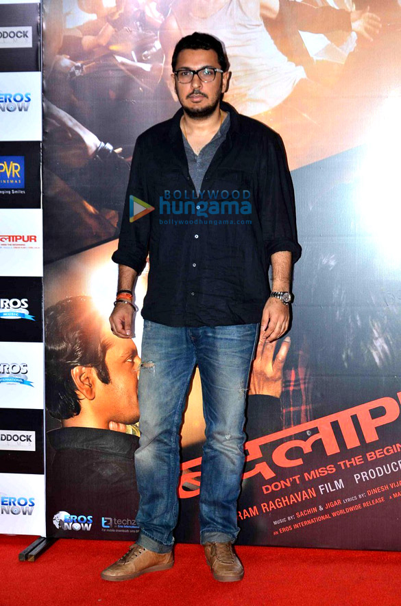 varun dhawan unveils jee karda song from badlapur 18