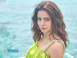 Celeb Wallpapers Of Aamna Shariff