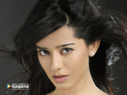 Celeb Wallpapers Of Amrita Rao