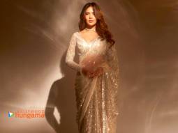 Celebrity wallpaper of Esha Gupta