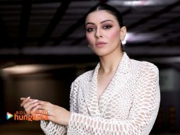 Celeb Wallpapers Of Hansika Motwani