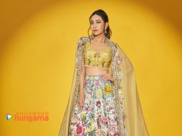 Celebrity wallpaper of Karisma Kapoor