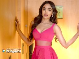 Celeb Wallpapers Of Khushalii Kumar