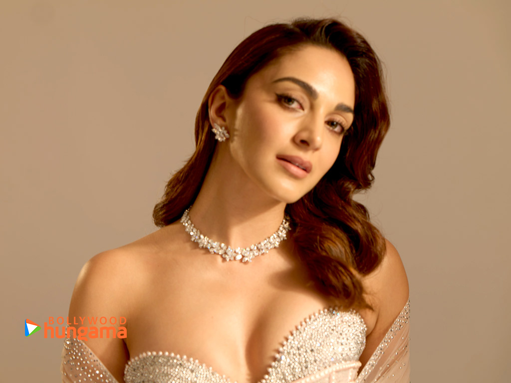 Kiara Advani Wallpapers kiaraadvani2193 Bollywood Hungama