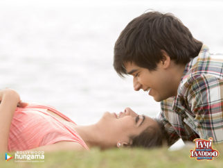 Movie Wallpapers Of The Movie Laali Ki Shaadi Mein Laddoo Deewana