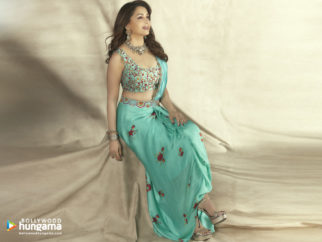 Celeb Wallpapers Of Madhuri Dixit