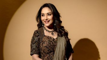 Celeb Wallpapers Of Madhuri Dixit