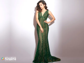 Celeb Wallpapers Of Mithila Palkar