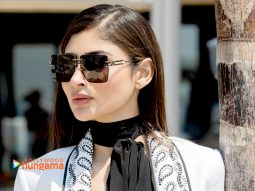 Celeb Wallpapers Of Mouni Roy