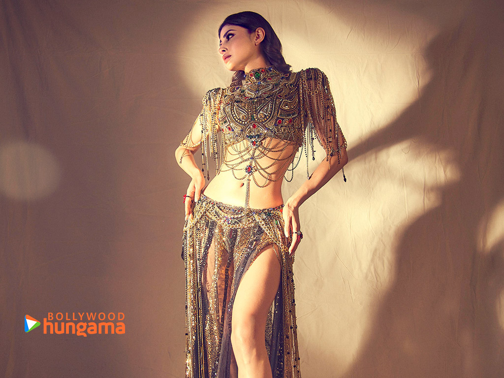 Mouni Roy
