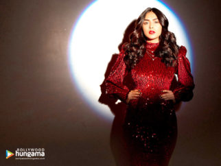 Celebrity wallpapers of Mrunal Thakur