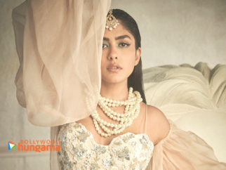 Celeb Wallpapers Of Mrunal Thakur