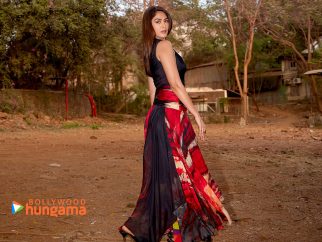 Celebrity wallpaper of Mrunal Thakur