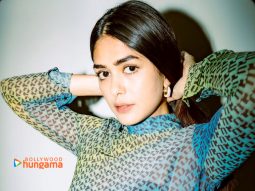 Celeb Wallpapers Of Mrunal Thakur