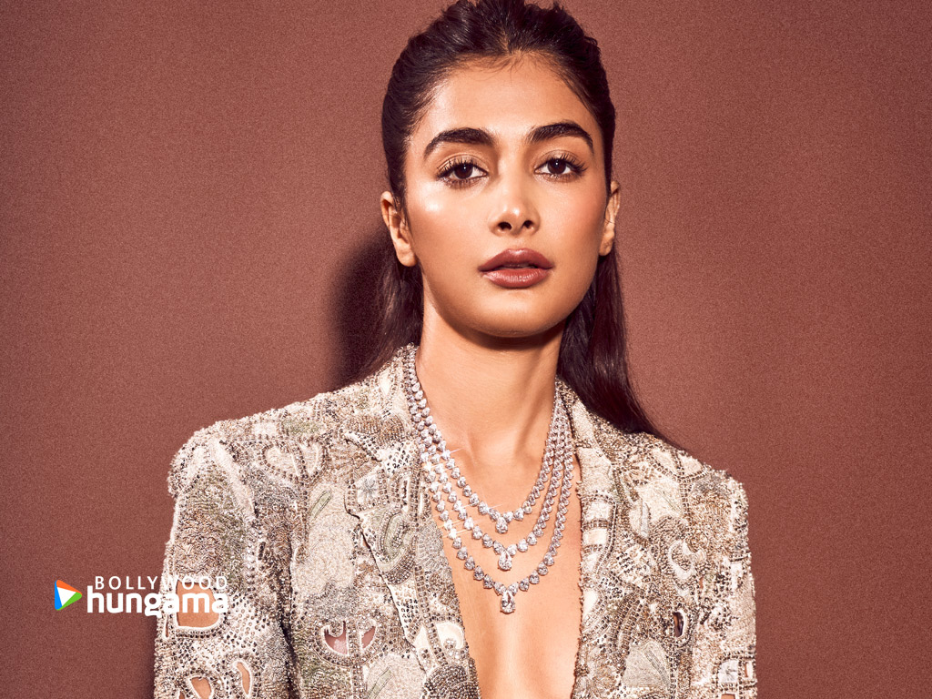 Pooja Hegde Wallpapers | pooja-hegde-8-8 - Bollywood Hungama