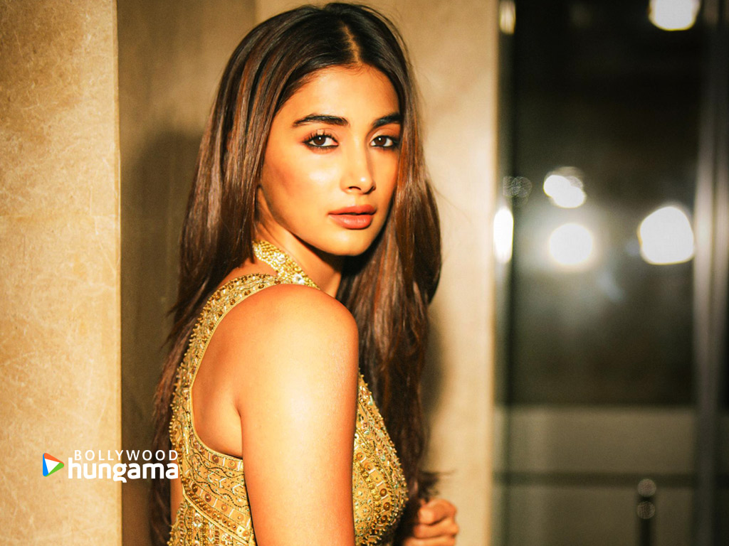 Pooja Hegde Wallpapers | pooja-hegde-2-213 - Bollywood Hungama