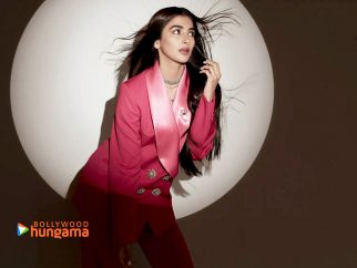 Pooja Hegde wallpapers