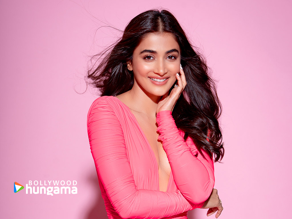 Pooja Hegde Wallpapers | pooja-hegde-5-49 - Bollywood Hungama