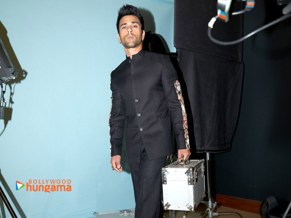 Pulkit Samrat