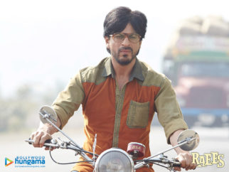 Movie Wallpapers Of The Movie Raees