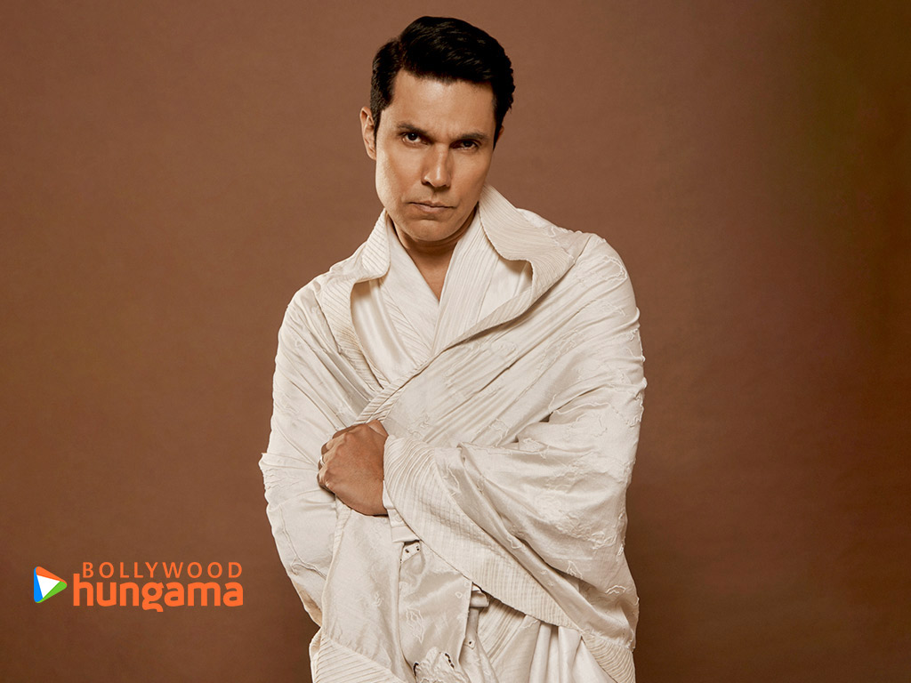 Punjab Floods | Randeep Hooda on Punjab Flood Crisis: 'A Lot of Help Is  Needed’, image size:1024x768