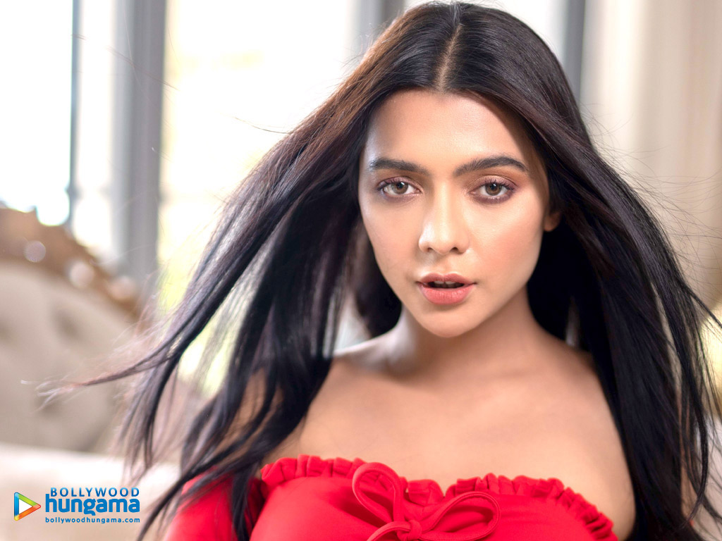 Ruhi Singh Ruhi Singh