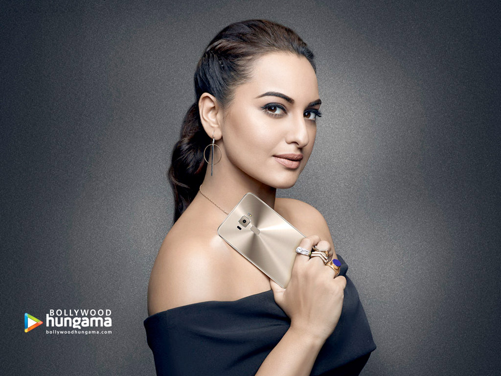 Sonakshi Sinha Sonakshi Sinha