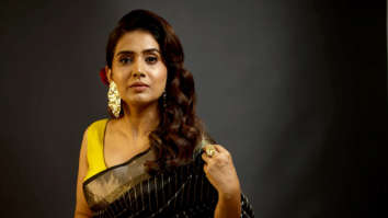 Celebrity wallpaper of Sonali Kulkarni