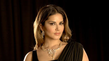 Celeb Wallpapers Of Sunny Leone