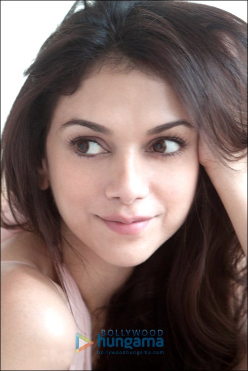 london paris new york is quirky and romantic aditi rao hydari 2