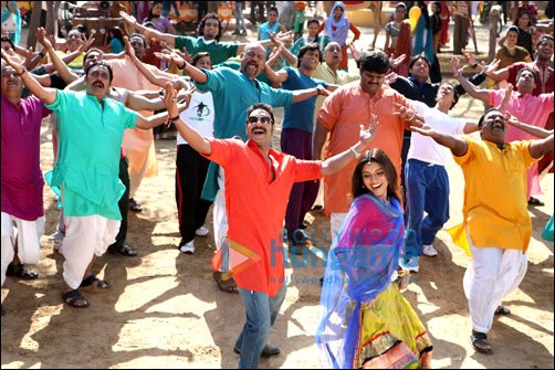 ajay devgn grooves desi way in bol bachchan 5
