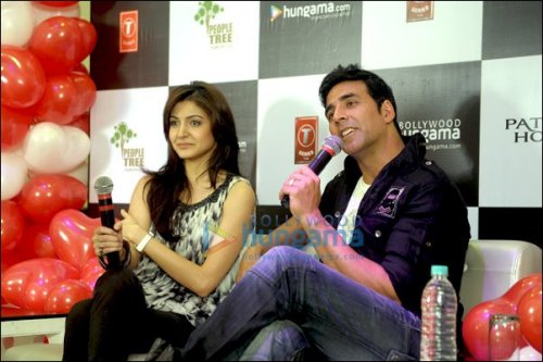 meet n greet with akshay kumar and anushka sharma 4
