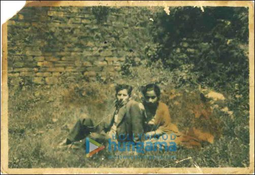 growing up years with anupam kher 2