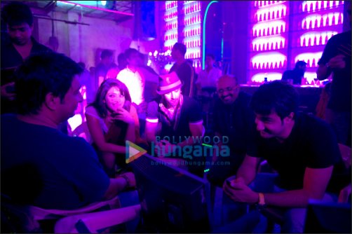 behind the scenes of anjaana anjaani part 1 6