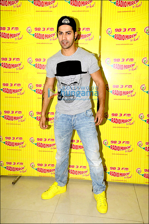 check out varun dhawans top 5 looks during abcd 2 promotions 4