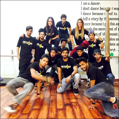 check out shraddha kapoor lauren gotlieb at dance rehearsals for abcd 2 2