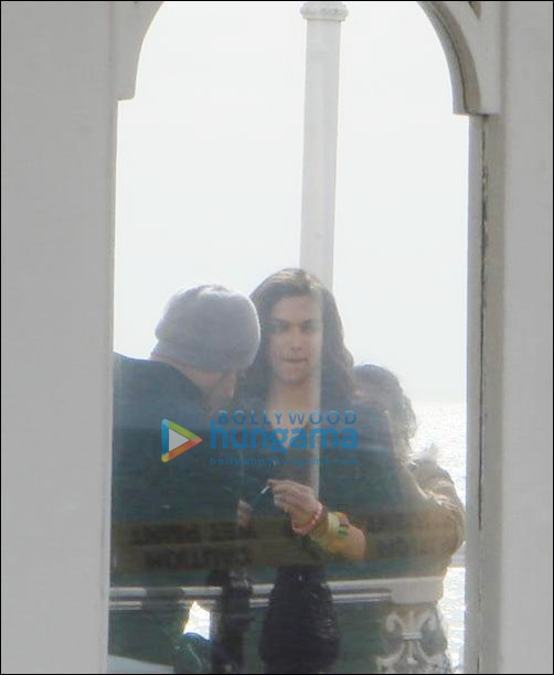 check out deepika on the sets of desi boyz in uk 4