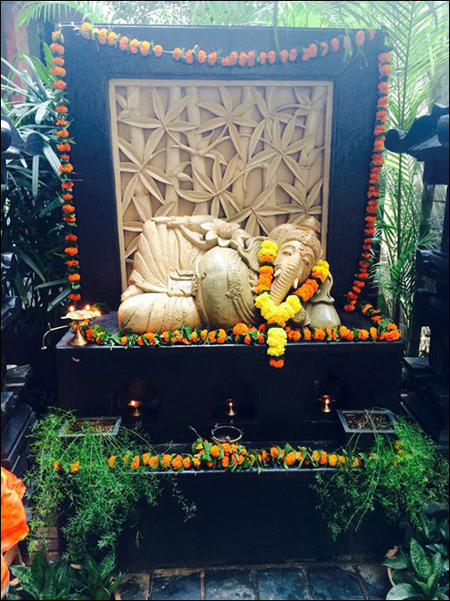 check out bollywood celebrities share pictures of ganpati celebrations 13