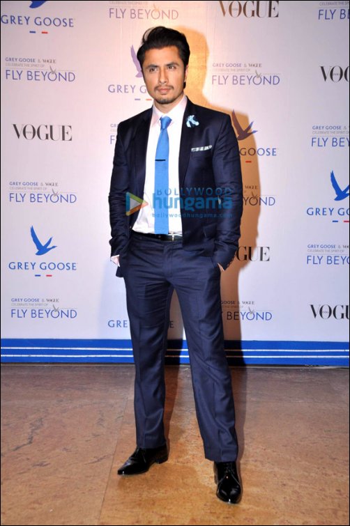 style check vogue india grey gooses fly beyond awards 5