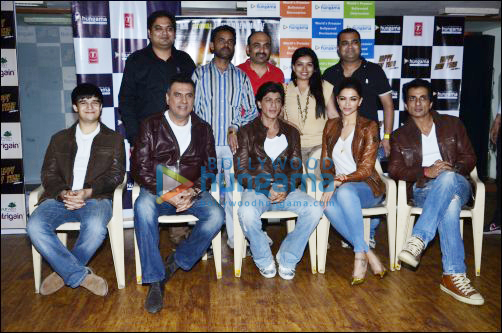 meet n greet with the cast of happy new year 3
