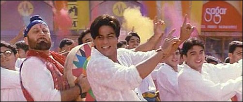 celebrating holi in yashraj style 2