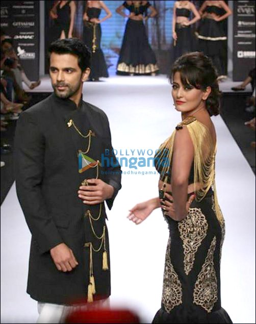 check out b town showstoppers at iijw day 2 6
